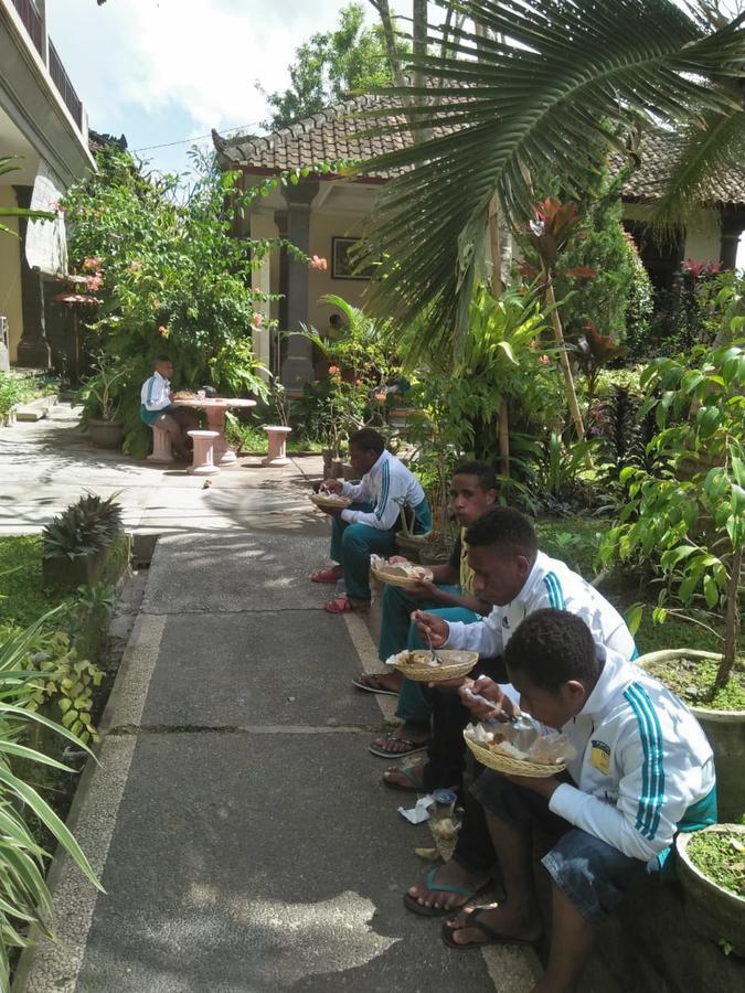 Nyuh Gading Accommodation Ubud Exteriör bild