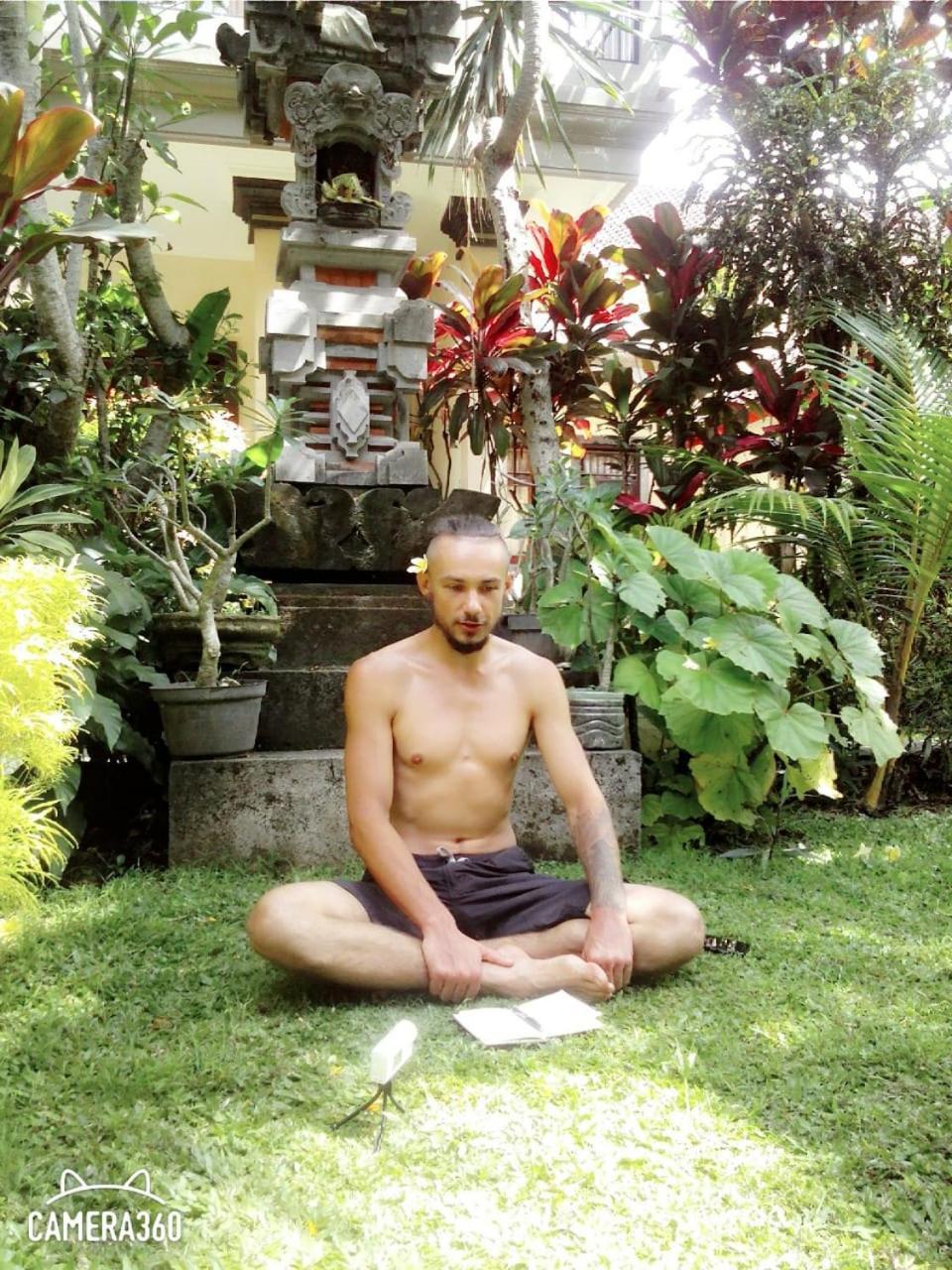 Nyuh Gading Accommodation Ubud Exteriör bild